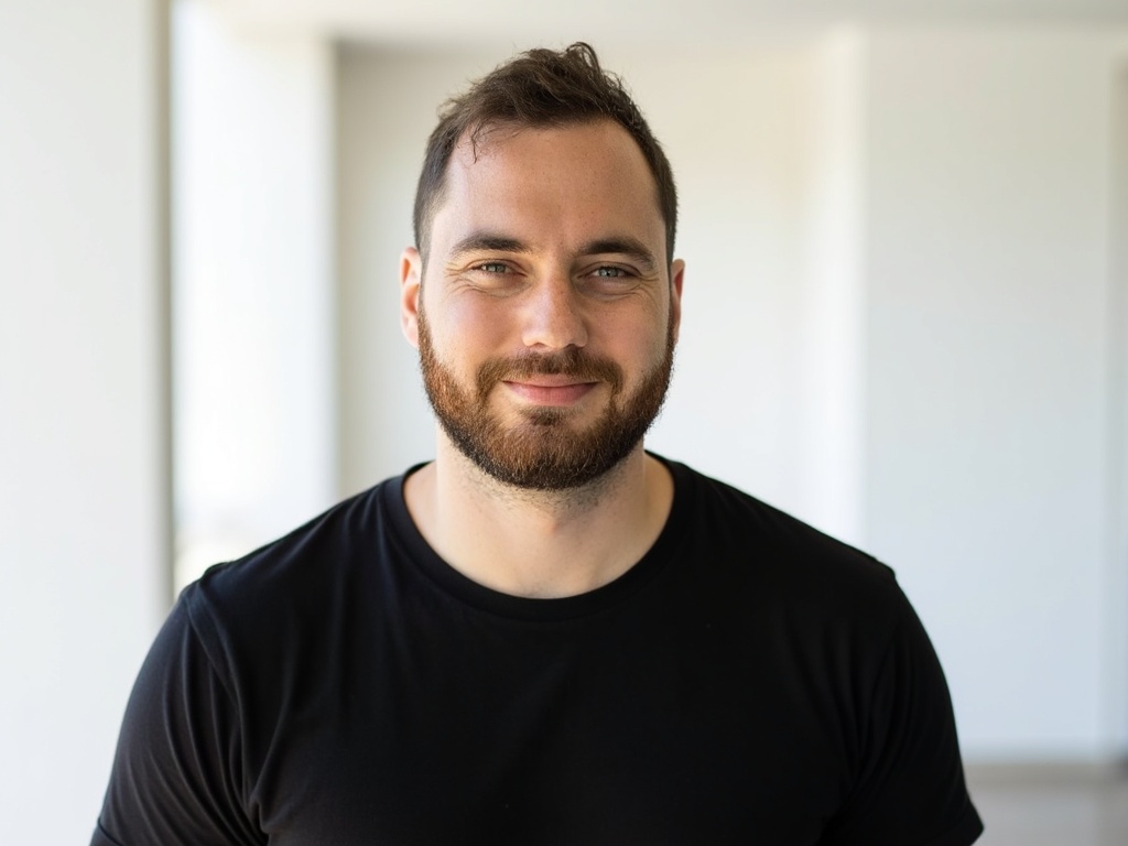 Elan Okonsky, Founder of Elemus